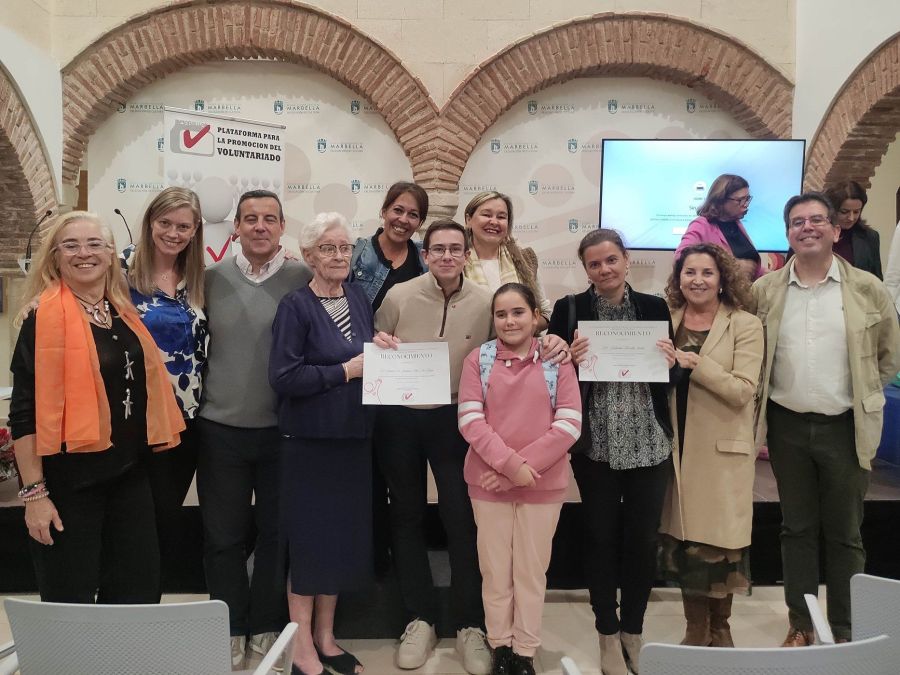 Imagen de la noticia El Ayuntamiento respalda la entrega de los Premio…