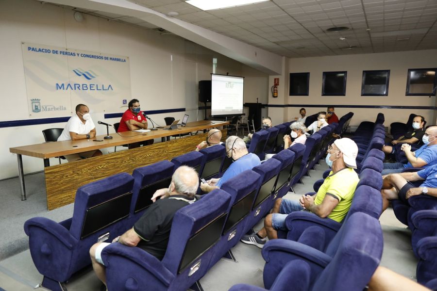 Imagen de la noticia Ayuntamiento y clubes de fútbol acuerdan aplazar…