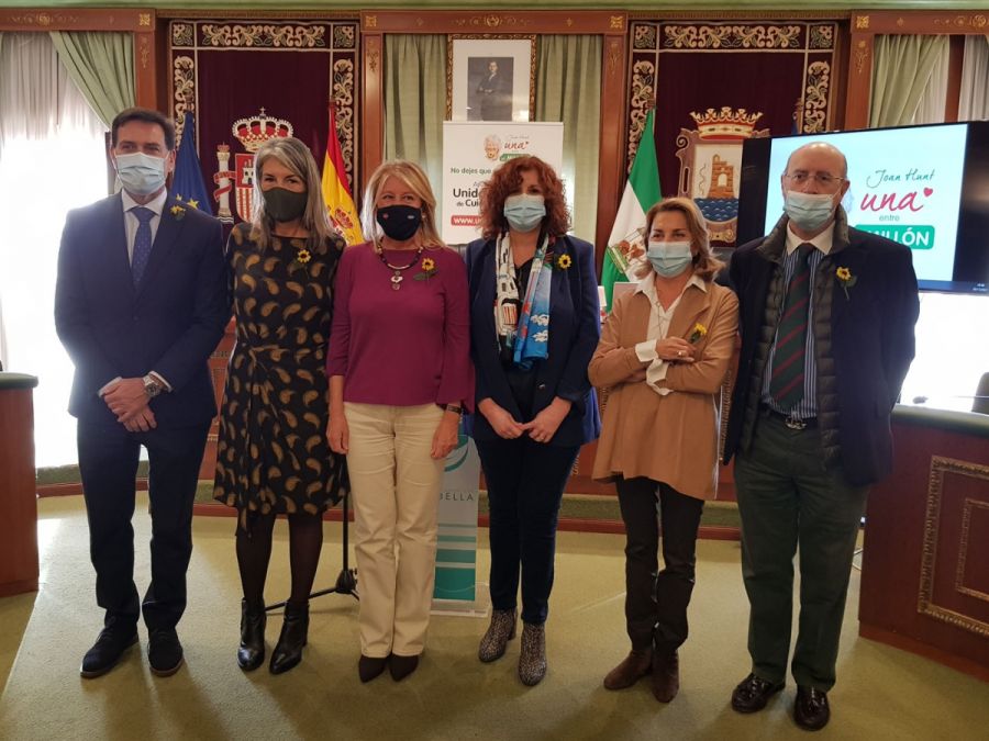 Imagen de la noticia La alcaldesa destaca “la faceta solidaria y la se…