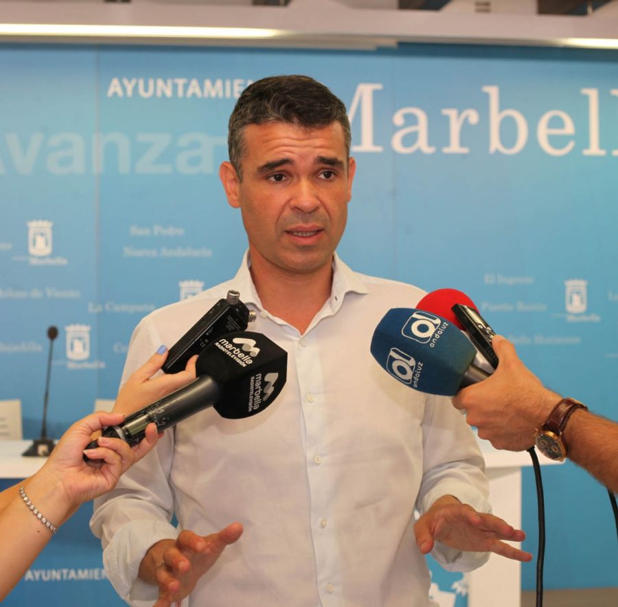 Imagen de la noticia El alcalde traslada un mensaje de tranquilidad an…