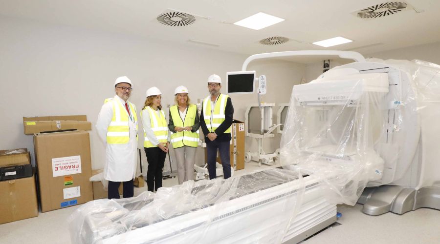 La alcaldesa reitera la “potente inversión” de la Junta de Andalucía para acometer las obras de ampliación del Hospital Costa del Sol, que se encuentran al 75 por ciento de su ejecución en su conjunto