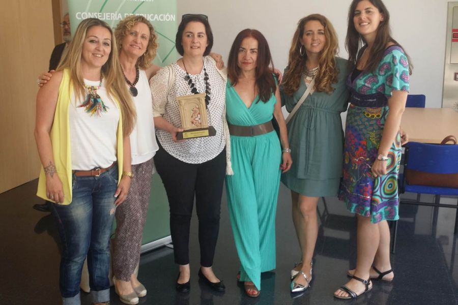 Imagen de la noticia La responsable de Cultura asiste a la entrega de…