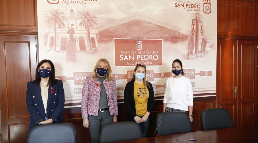El Ayuntamiento respalda la labor de Aspandem con dos nuevos convenios que ascienden a cerca de 300.000 euros y que beneficiarán a los 640 usuarios de la asociación