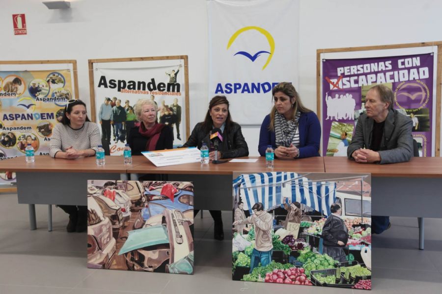 Imagen de la noticia El Ayuntamiento respalda el acto de entrega de do…