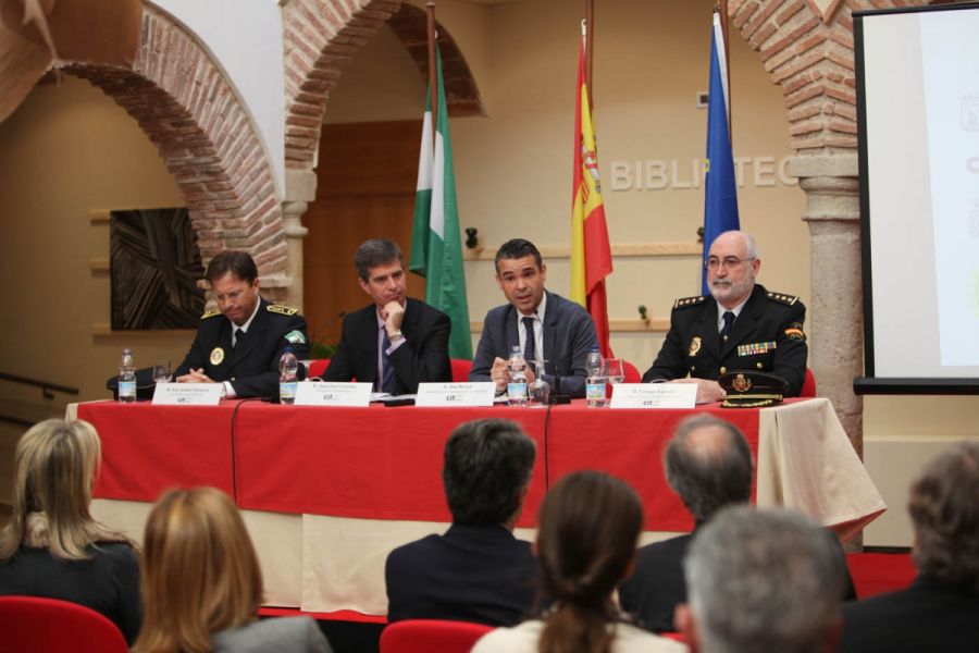 Imagen de la noticia El Ayuntamiento potencia en unas jornadas del CIT…