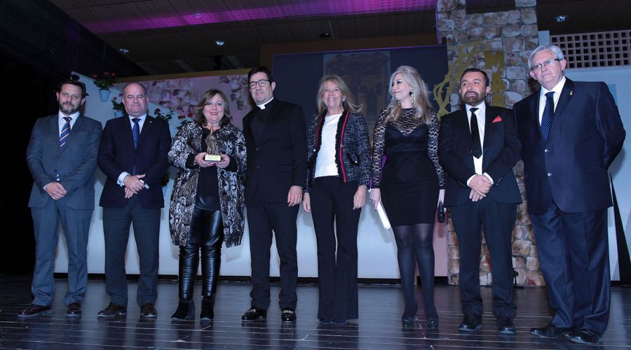 Los Premios Cofrades Ciudad de Marbella reconocen la labor de una veintena de personas y colectivos vinculados a la Semana Santa