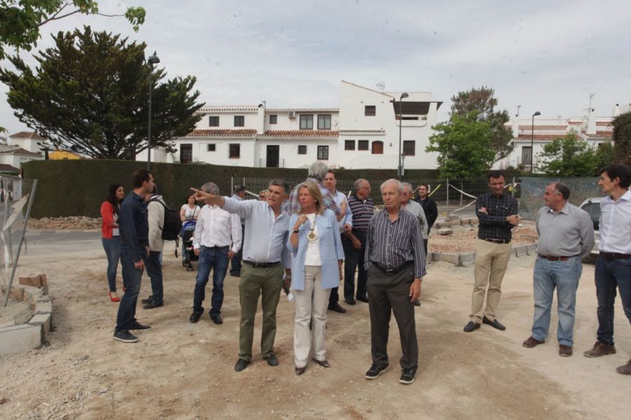 Imagen de la noticia El Ayuntamiento realiza un parque en una parcela…