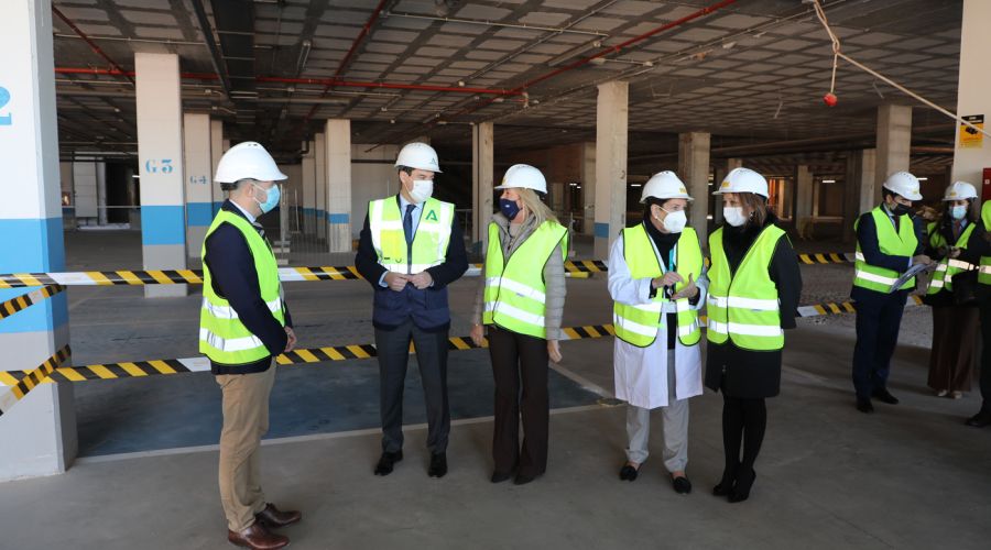 La alcaldesa subraya “la sensibilidad del Gobierno andaluz” por el reinicio de las obras de ampliación del Hospital Costa del Sol y agradece a Juanma Moreno su compromiso con Marbella