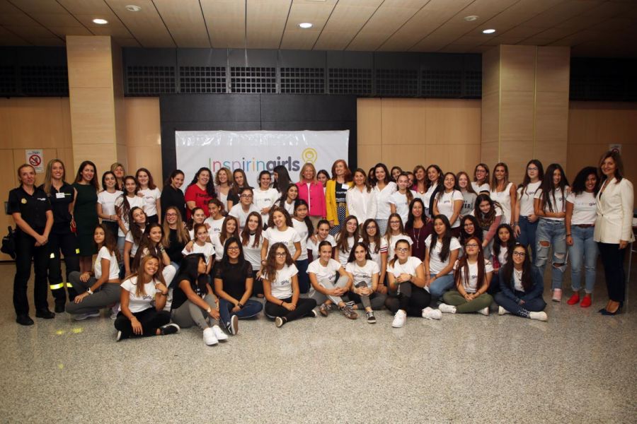 Imagen de la noticia Mujeres referentes en su sector muestran a alumna…