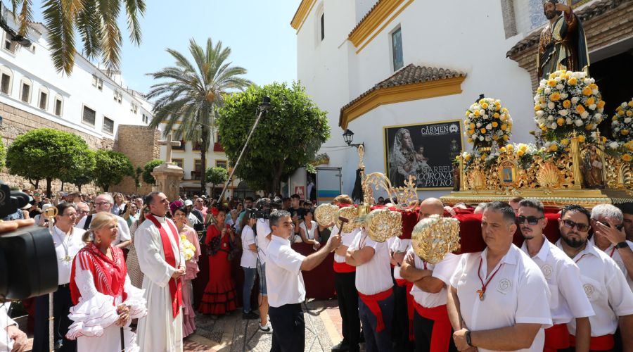 La ciudad se vuelca con los actos en honor al Patrón San Bernabé en la última jornada de la Feria de Marbella