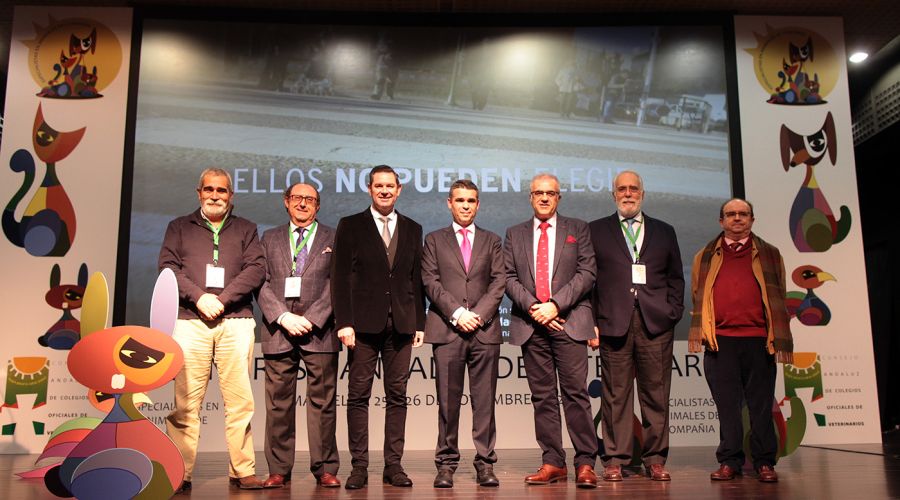 El alcalde respalda el XII Congreso Andaluz de Veterinarios