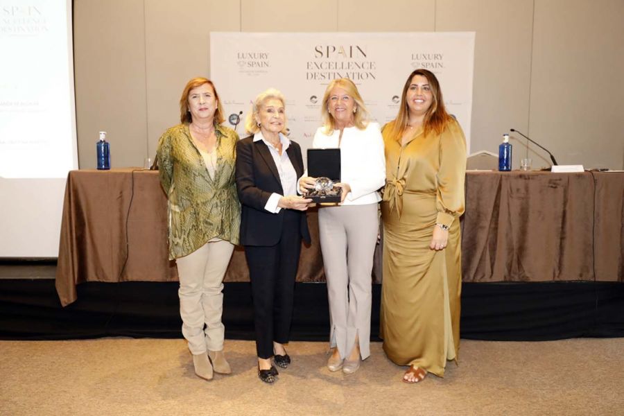 Imagen de la noticia La alcaldesa subraya que el premio Diamante de la…