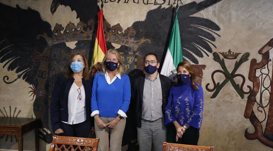 El Ayuntamiento renueva su apoyo a Cáritas y la Fundación Bastiano Bergese con sendos convenios para garantizar el mantenimiento de sus programas