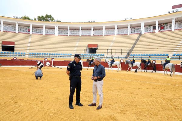 La Policía Local celebra este miércoles su tercera Jornada de Puertas Abiertas en la Plaza de Toros