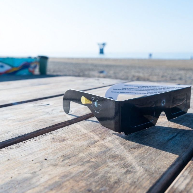 El Ayuntamiento recomienda las playas de Cabopino y El Cable y el Paseo Marítimo entre Puerto Banús y San Pedro Alcántara para observar el eclipse solar