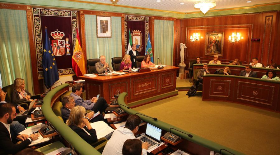 El Pleno aprueba poner a disposición de la Junta de Andalucía una parcela de 38.500 metros cuadrados al norte de Marbella para la construcción del Palacio de Justicia