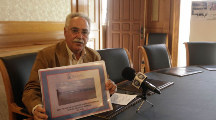 El Ayuntamiento incrementa los equipamientos de uso público en las playas para la nueva temporada