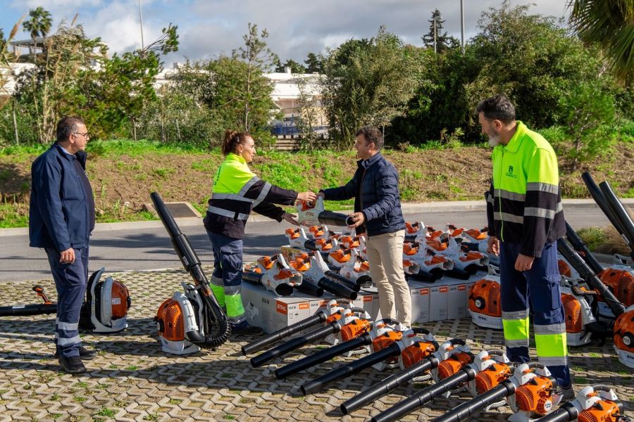 Imagen de la noticia El Ayuntamiento refuerza el área de limpieza con…