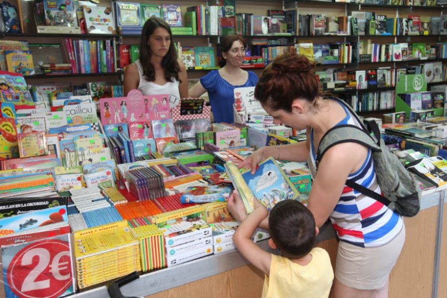 Imagen de la noticia La Feria del Libro de San Pedro arranca este vier…