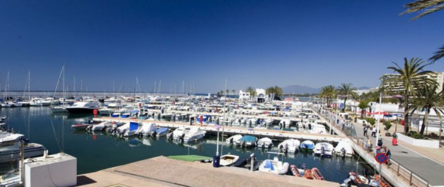 Puerto Virgen del Carmen (Puerto deportivo de Marbella)
