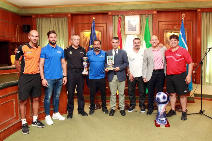 Imagen de la noticia El alcalde recibe a los campeones de Europa del c…