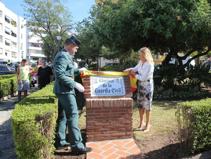 Imagen de la noticia La alcaldesa subraya el “esfuerzo diario y la voc…
