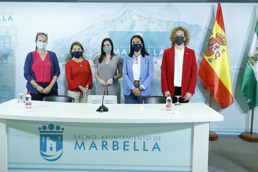 Imagen de la noticia El Ayuntamiento invita a las emprendedoras y empr…