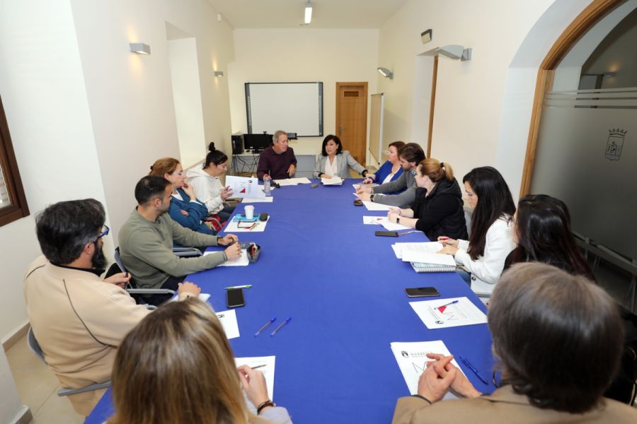 Imagen de la noticia El Ayuntamiento ofrece siete actividades a la com…