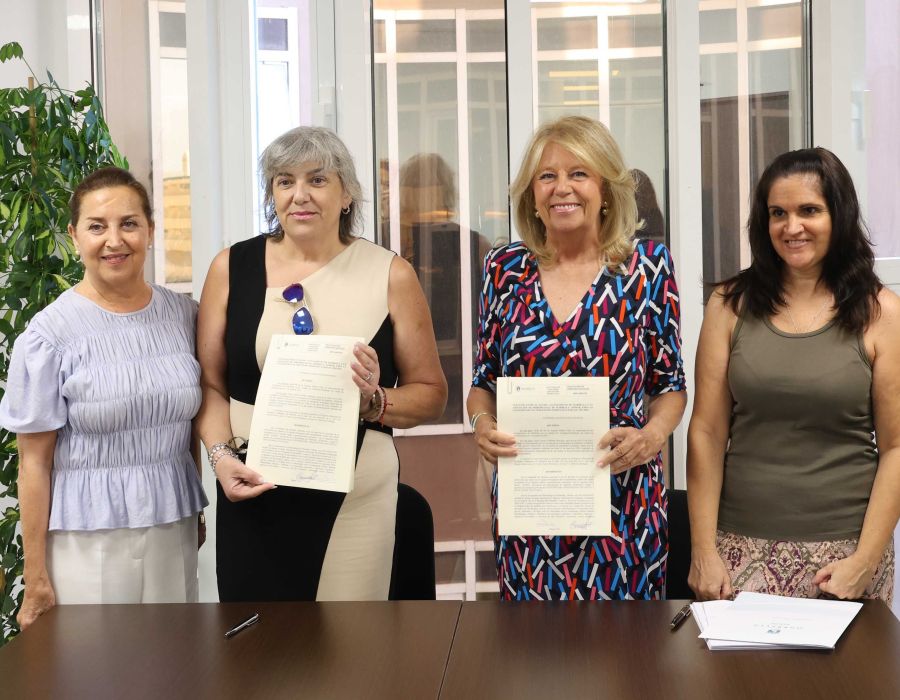 El Ayuntamiento refrenda su apoyo a AFIMAR con la firma de un nuevo convenio de colaboración para sufragar el desarrollo de actividades dirigidas a mejorar la calidad de vida de personas con fibromialgia