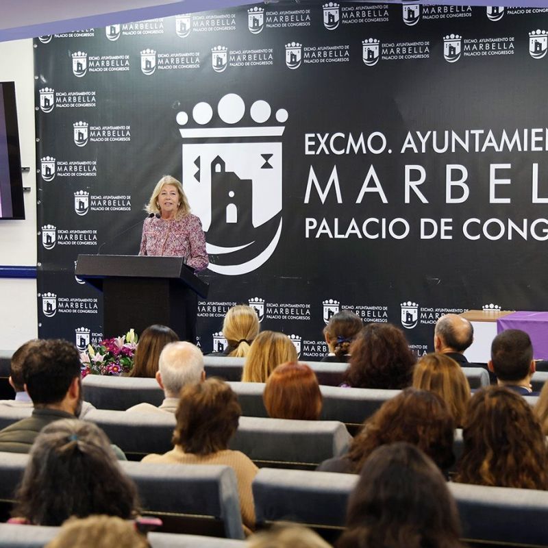 El Ayuntamiento rinde homenaje a nueve mujeres del municipio, “que representan el talento, la generosidad y el compromiso que hacen de Marbella una ciudad mejor”