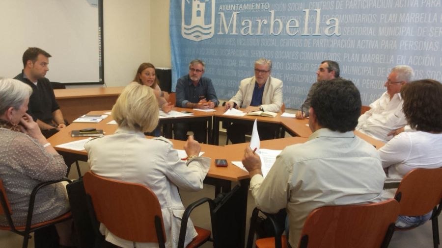Imagen de la noticia Derechos Sociales presenta en una mesa de trabajo…