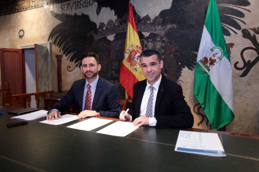 Imagen de la noticia Marbella y Ojén firman un convenio para la promoc…