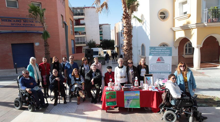 Marbella se suma a la celebración de Día Nacional de la Esclerosis Múltiple con la lectura de un manifiesto