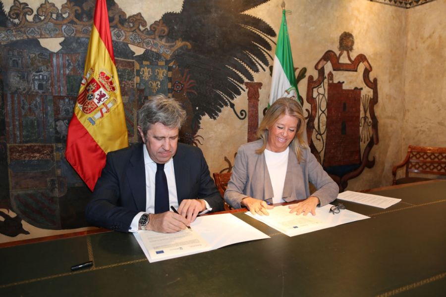 Imagen de la noticia El Ayuntamiento y la Fundación Incyde firman dos…