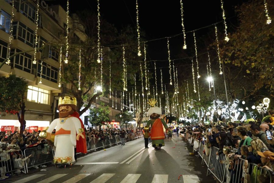 Imagen de la noticia Los Reyes Magos de Oriente repartirán mañana vier…