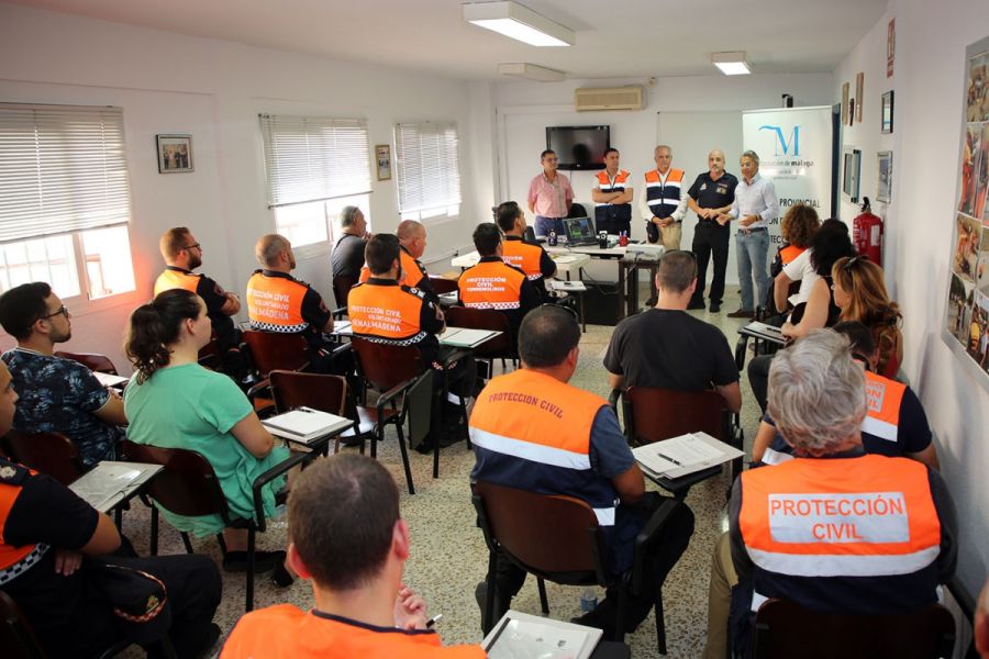 Imagen de la noticia Más de 35 miembros de Protección Civil participan…