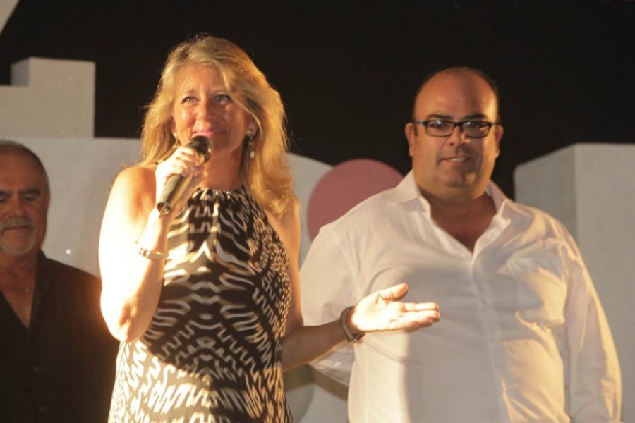 Imagen de la noticia La alcaldesa inaugura la Feria y Fiestas de Nueva…