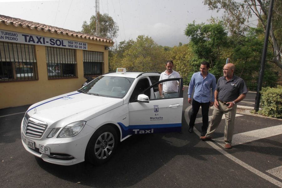 Imagen de la noticia Los taxistas con licencia municipal contarán con…