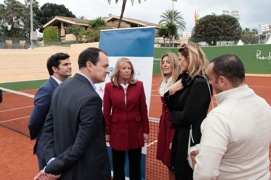 Imagen de la noticia La alcaldesa destaca el apoyo de las empresas loc…