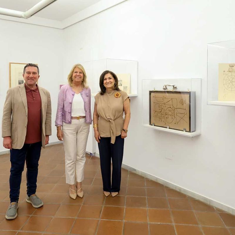 El Museo del Grabado albergará hasta el 15 de noviembre la exposición ‘Diez recetas de inmortalidad’, el primer libro objeto concebido íntegramente por Salvador Dalí y una de las principales adquisiciones del recinto cultural
