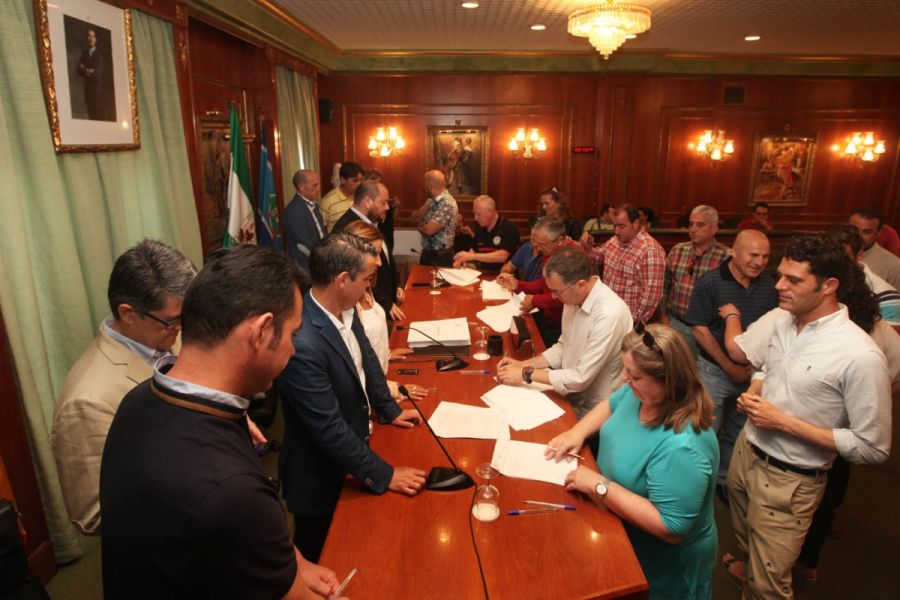 Imagen de la noticia El Ayuntamiento, la Junta de Personal y el Comité…
