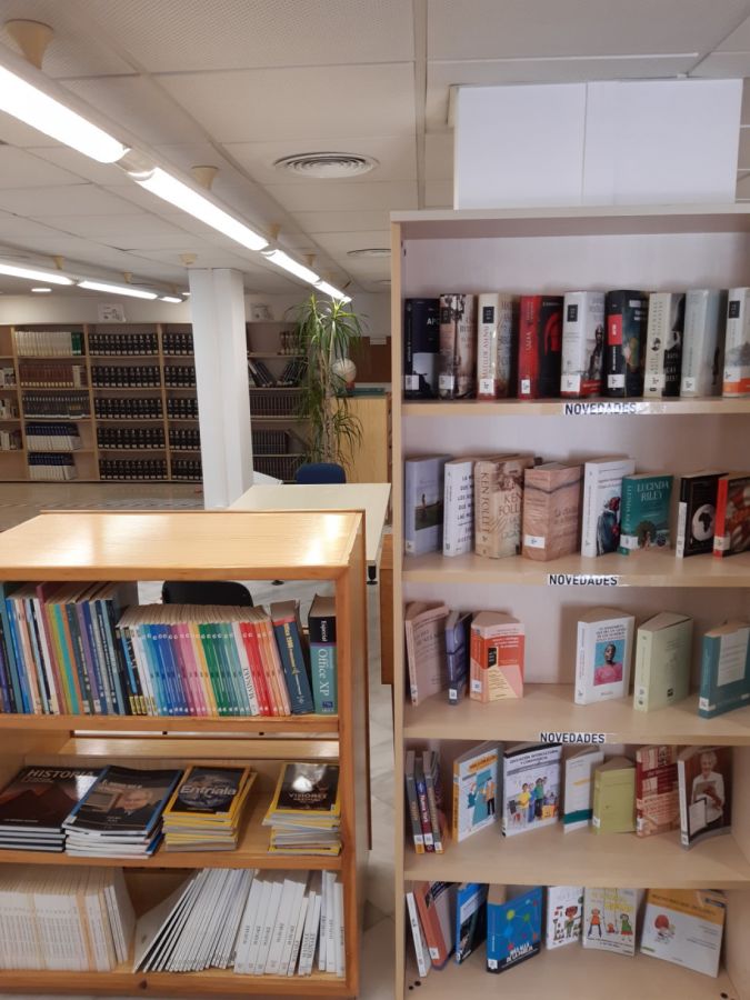 Imagen de la noticia La biblioteca municipal de San Pedro Alcántara ab…