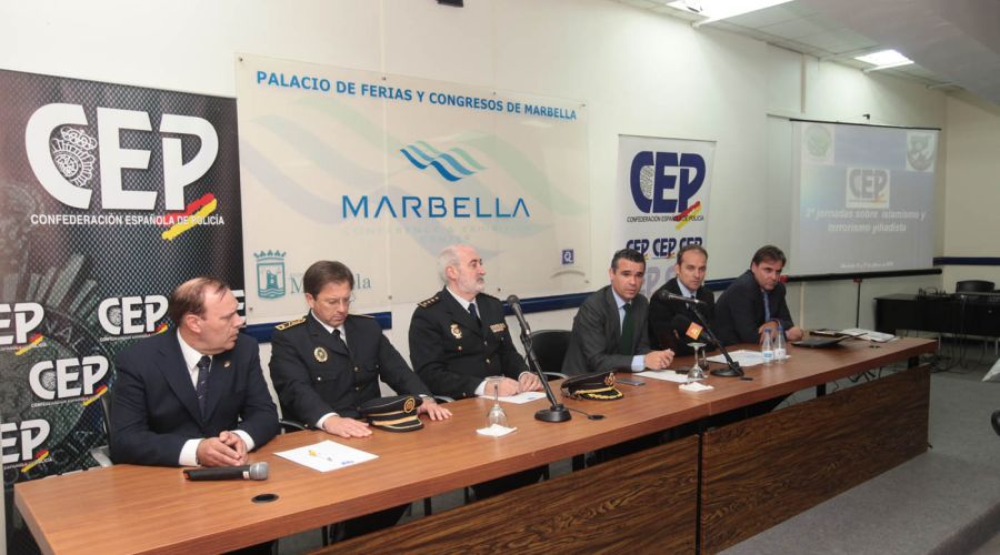 El alcalde destaca la importancia de “la formación de las fuerzas de seguridad y su adaptación a los tiempos” en la clausura del curso sobre terrorismo y yihadismo