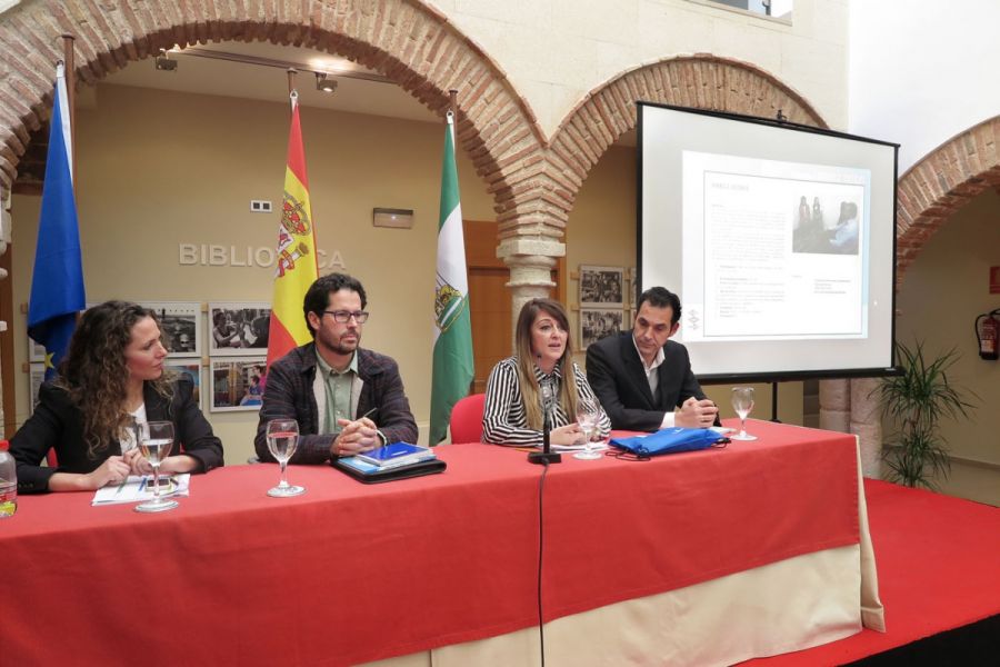 Imagen de la noticia El Ayuntamiento presenta el Programa Educa en el…