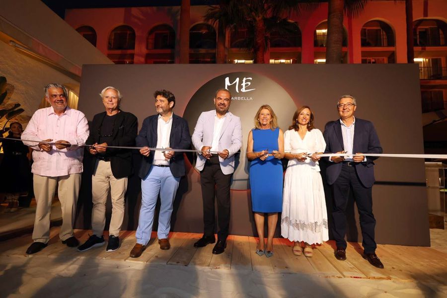Imagen de la noticia La alcaldesa destaca la inversión del sector hote…