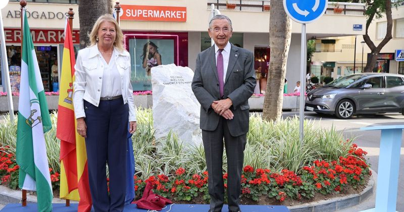 Marbella dedica una glorieta al abogado Nielson Sánchez-Stewart en reconocimiento a sus más de 50 años de compromiso con la ciudad