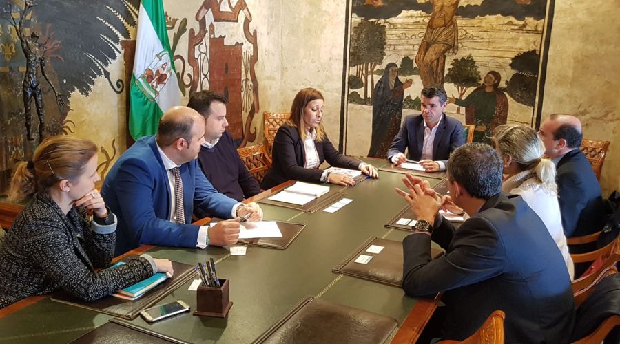 El Ayuntamiento continúa con la ronda de reuniones con entidades bancarias para abrir vías de colaboración en materia de vivienda