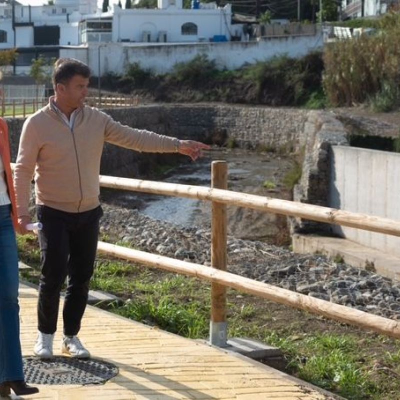 El Ayuntamiento invirtió en 2025 cerca de un millón de euros en la limpieza y mantenimiento de ríos y arroyos, actuando en una superficie equivalente a 56 campos de fútbol