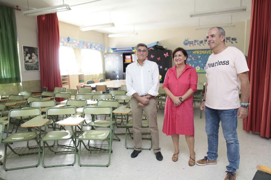 Imagen de la noticia El Ayuntamiento muestra su respaldo a la comunida…