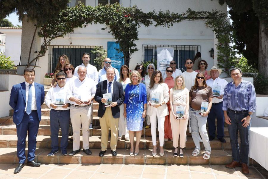 Imagen de la noticia El Ayuntamiento distingue a trece establecimiento…